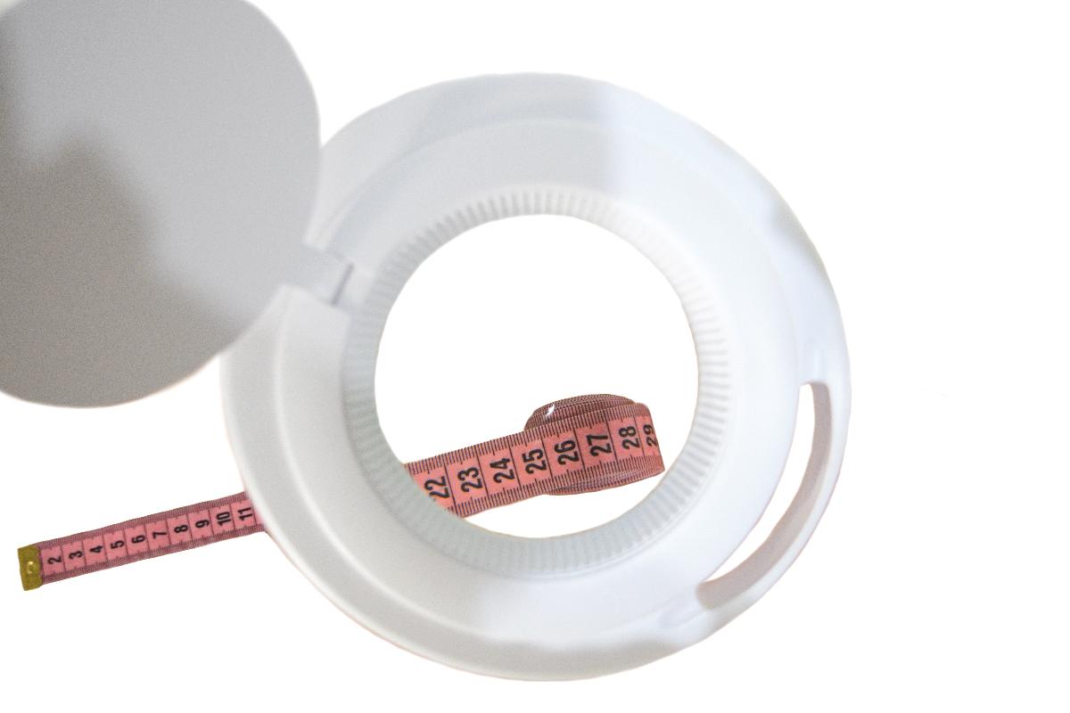 Лампа - лупа  A110D с вилкой (устанавливается на стол)