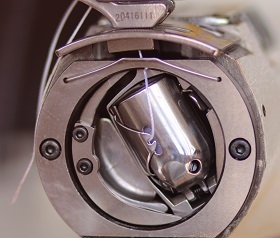 Одноигольная машина HighTex 204-370 (комплект)