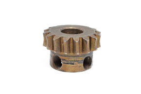 Шестерня бронзовая B1220-372-ОАО